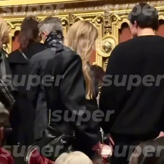 В сети заподозрили, что Оксана Акиньшина и Данила Козловский, которые, по слухам, ждут ребёнка, тайно поженились Акиньшиной, Акиньшина, Козловский, Козловского, Оксана, Оксаны, поклонники, Данила, свадьбе, Данилы, актрисы, вторым, Валентину, сейчас, шесть, развелась, детей, супругом, Арчилом, Геловани