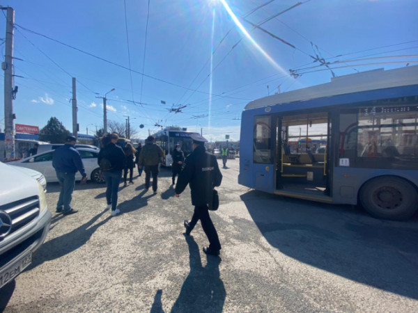 В Севастополе продолжаются рейды по контролю за соблюдением масочного режима