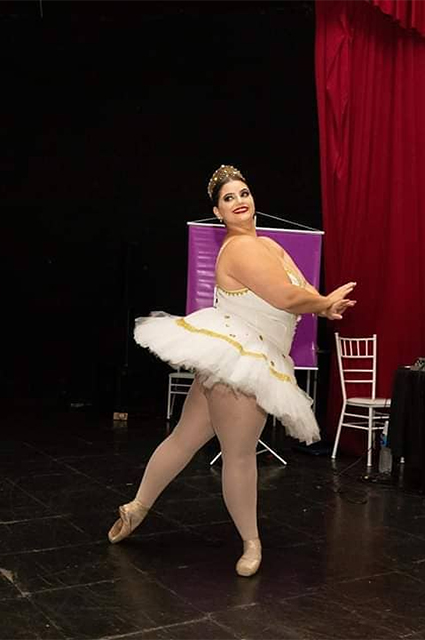 Не только для худых: как живет профессиональная балерина plus-size из Бразилии Хроника