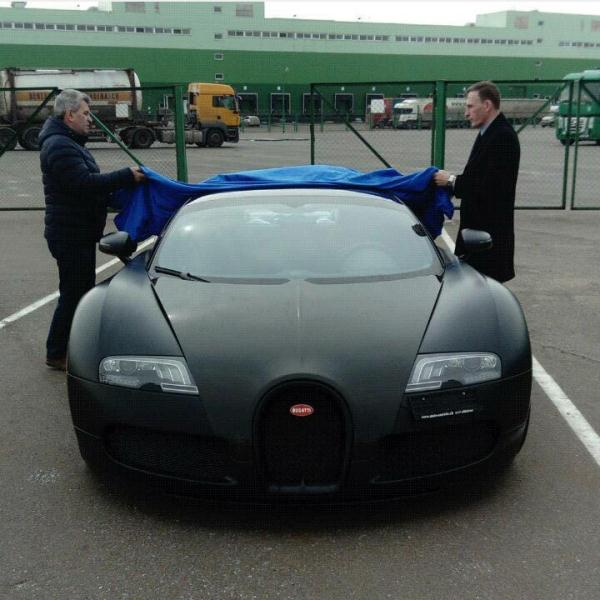 Какие Bugatti Veyron ездят по России? автомобиль, Veyron, шасси, находится, Grand, коллекции, МосквеBugatti, имеет, модели, данного, Sport, номер, автомобили, Автолейман, рублейНа, ТОБоюсь, отвез, выкатил, миллионов, владелец