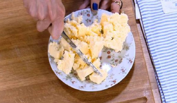 песочный кекс с изюмом
