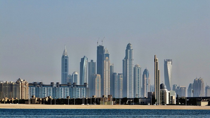 История Золушки: как Дубай превратился в один из самых продвинутых городов планеты Дубай, Дубая, Дубае, город, государств, времени, большой, здесь, населения, условия, эмирата, больше, тратить, количестве, Великобритании, европейцев, нефть, линия, почти, прошлого