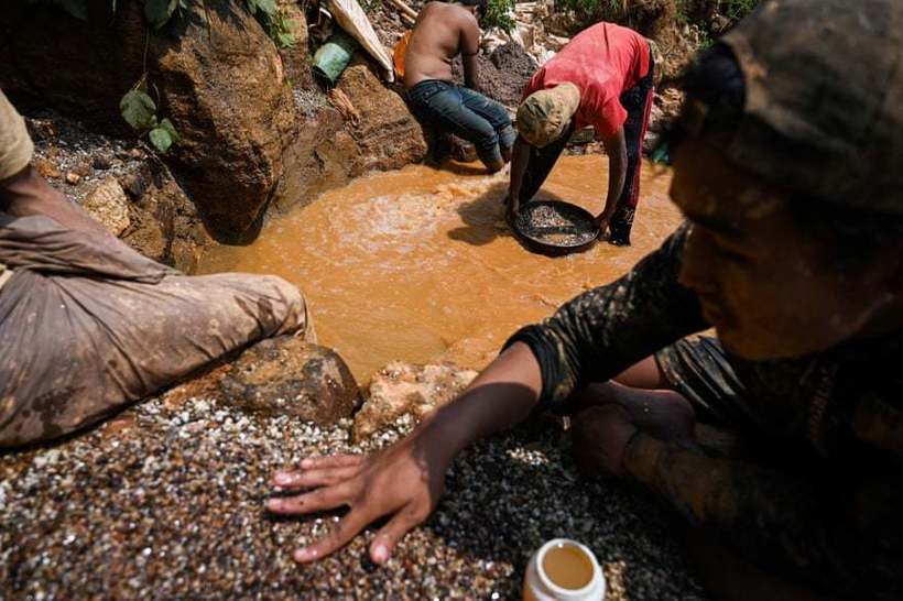 Вся правда о том, как добывают рубины в Мьянме