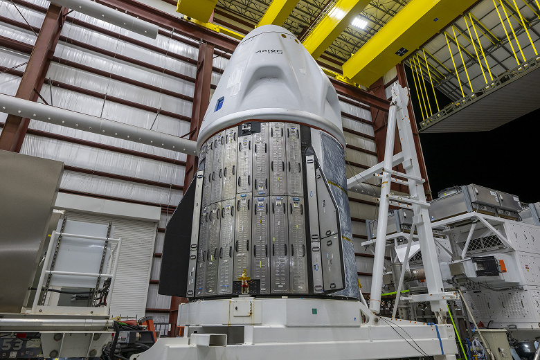 «NASA снова придется обратиться к России, чтобы добираться до МКС и обратно». Отмена госконтрактов со SpaceX Маска может поставить США в зависимость от России