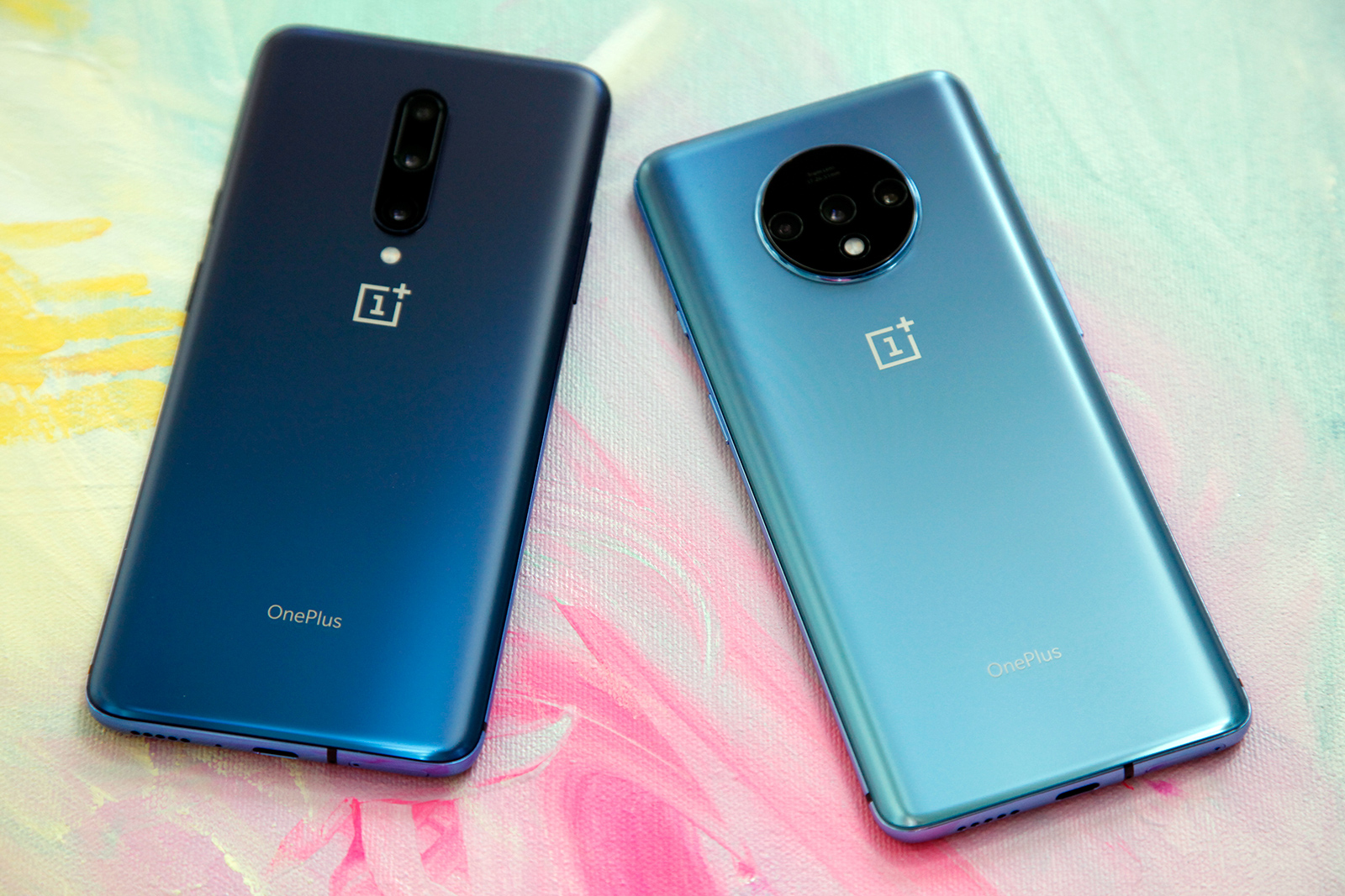 OnePlus 8: Дата выхода, характеристики смартфона, цена в России