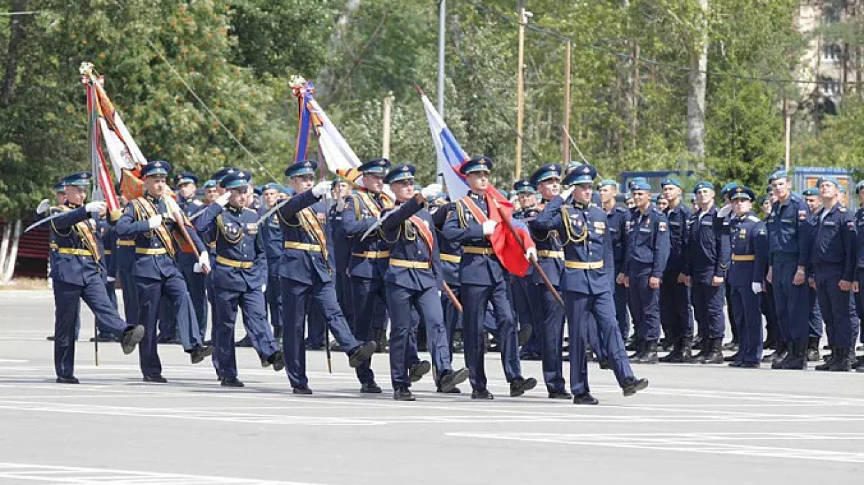 Вдв тула. День ВДВ В Туле 2021. 106-Й Гвардейской воздушно-десантной Тульской Краснознаменной. Десантницы 106 ВДВ Тула. 106 Дивизия 51 полк Тула.