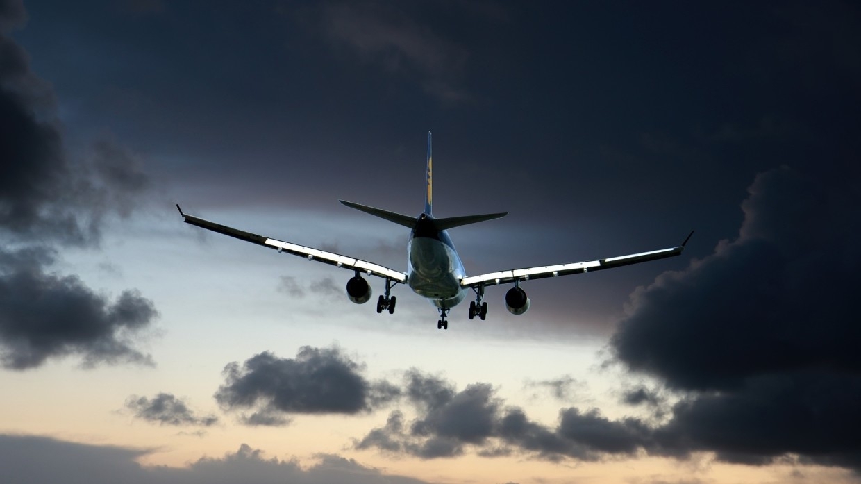 Власти США обнаружили обломки упавшего в воду Boeing-737