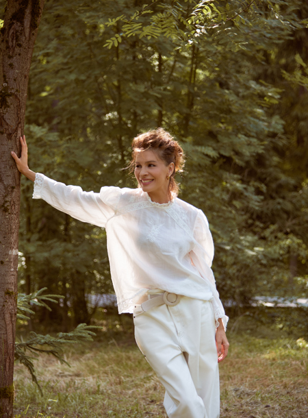 Елена Подкаминская: "Моя главная задача - совместить работу со счастливым детством дочерей и сына" Елена Подкаминская: "Моя главная задача - совместить работу со счастливым детством дочерей и сына" Звезды,Интервью