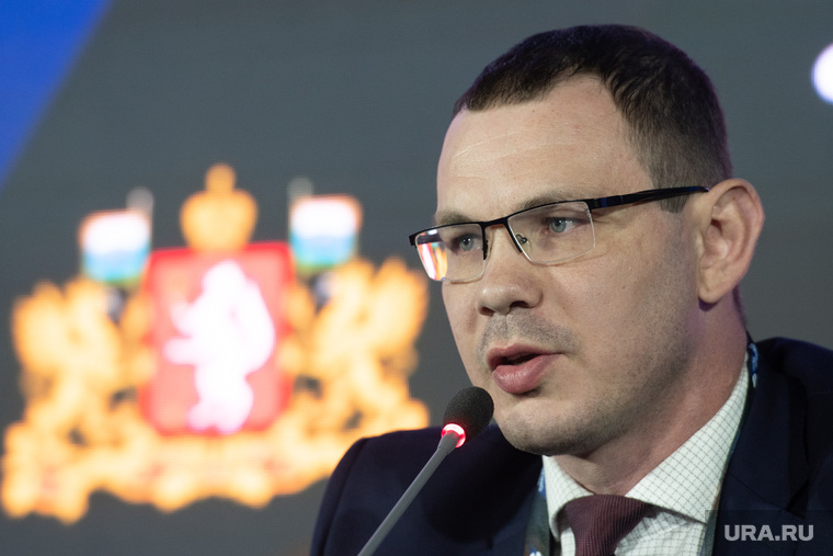 Губерниев вызвал гнев уральского чемпиона по боксу из-за слов о забоявшемся Сталине Губерниев вызвал гнев уральского чемпиона по боксу из-за слов о забоявшемся Сталине