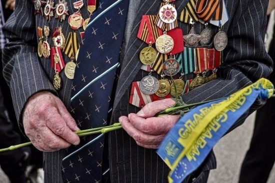 «Отказывавшиеся от 9 мая»: на Украине обвинили Россию в присвоении Победы в Великой Отечественной войне