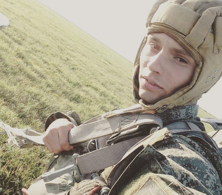 ПОДВИГ СТАРЛЕЯ ЗАИКИНА: СИБИРЯК ПРИКРЫЛ СПИНОЙ БРИГАДУ В БОЯХ У БЕЛОГОРОВКИ ПОДВИГ СТАРЛЕЯ ЗАИКИНА: СИБИРЯК ПРИКРЫЛ СПИНОЙ БРИГАДУ В БОЯХ У БЕЛОГОРОВКИ армия