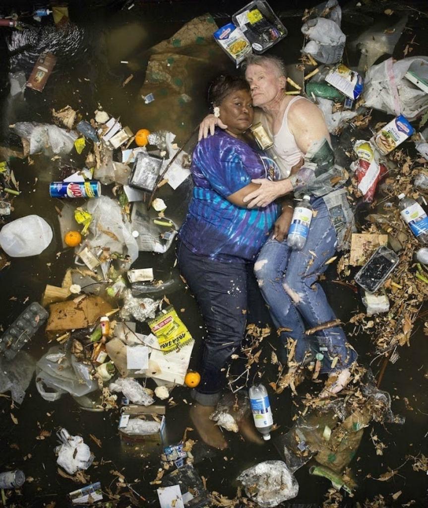 Шокирующие фото: сколько мусора производит человек всего за неделю мусора, отходов, чтобы, производит, неделю, после, решил, мусор, предложил, каждый, участникам, человек, сколько, много, фотограф, Сегал, мусором, почитать, поесть, скорее