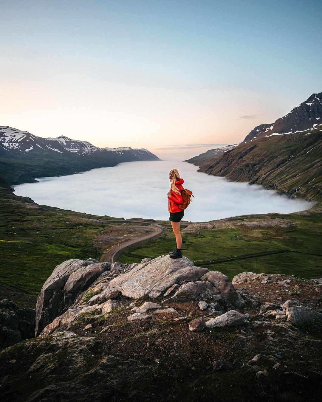 Жизнь как путешествие: девушка колесит по миру и делится снимками нашей планеты 