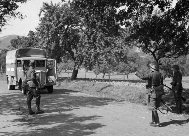 Как западные державы помогли Гитлеру покончить с Чехословакией история