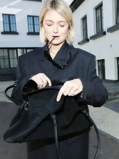 Надежда Михалкова снялась для модного бренда Михалкова, Надежда, Гигинеишвили, актриса, Михалковых, режиссёра, Никиты, модные, часто, Татьяны, Степан, также, Михалковой, сестра, Артём, старшие, младшая, показывает, наше сообществоlНапомним, сыномНадежда