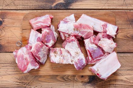 Свиные рёбра с картофелем в рукаве. Этап: 1