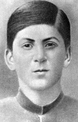 Сталин: гонитель Церкви. Сталин: гонитель Церкви.