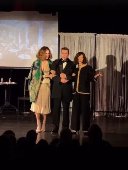 Екатерина Варнава, Дмитрий Кондрашов и Светлана Устинова в спектакле