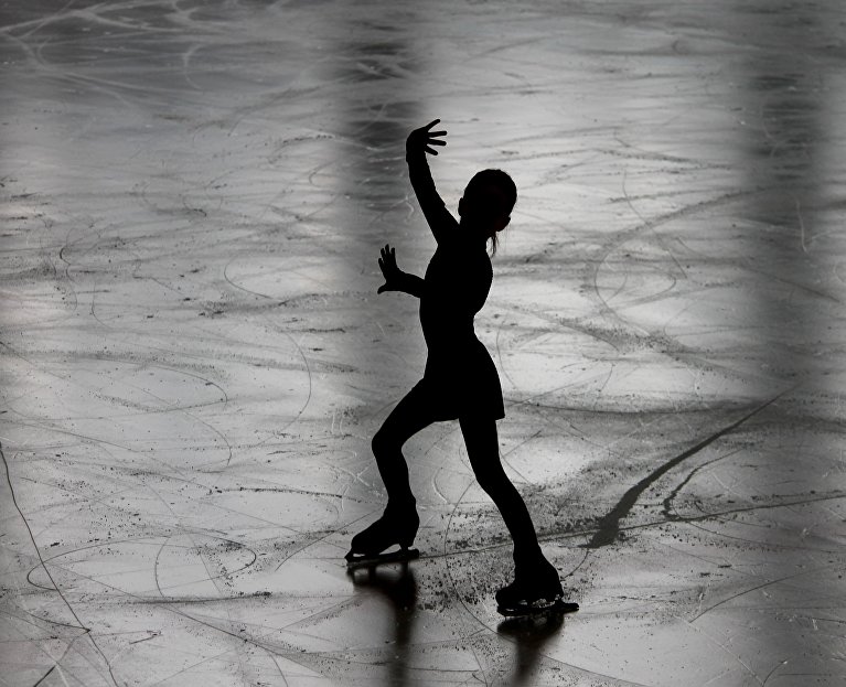 «Алиса в Стране чудес» на коньках: когда в Симферополе состоится ледовое шоу