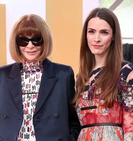 Леди Гага, Мэрил Стрип, Энн Хэтэуэй, Эмили Блант и Анна Винтур посетили премьеру фильма 