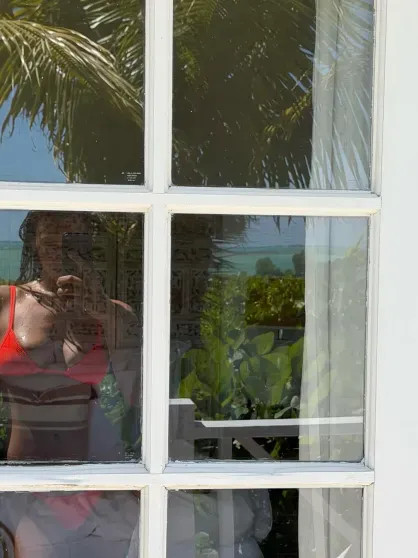 Ирина Шейк отдыхает в бикини в тропиках ШейкИрина, Купером, Брэдли, фигуру, встречалась, время, отдыха, Ирина, пляже, отношения, после, бывшим, недолго, расставания, пятилетние, Роналду, Криштиану, Жизель, Ранее, рассталась