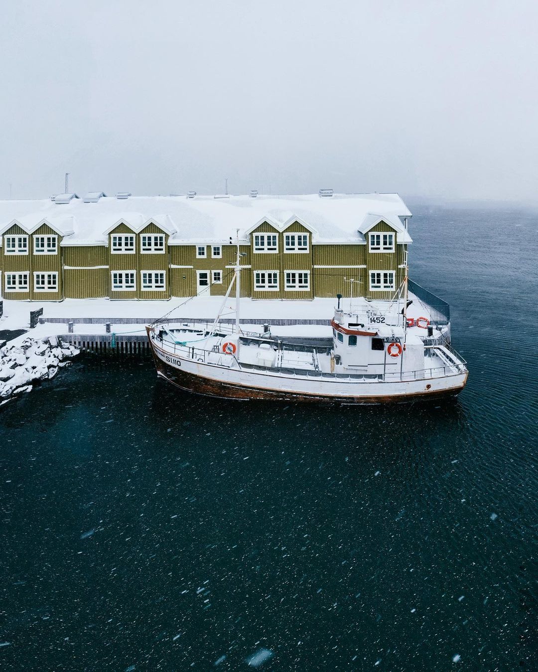 Жизнь как путешествие: девушка колесит по миру и делится снимками нашей планеты 