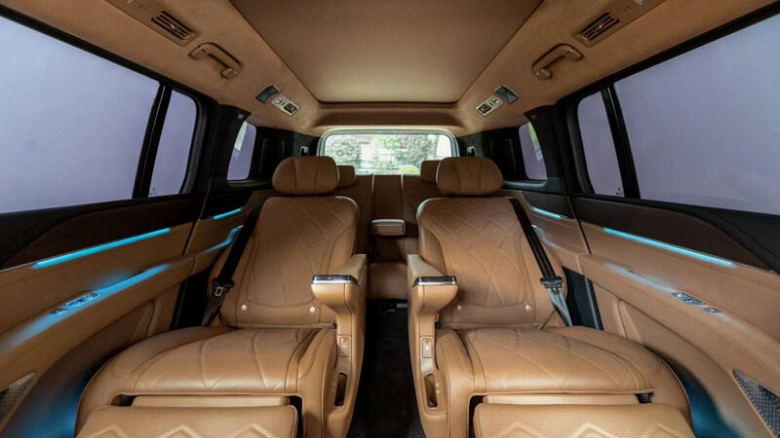  BYD Yangwang U8L показали вживую