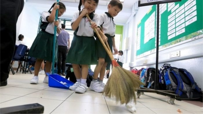 Диковинные традиции в разных школах мира Диковинные традиции в разных школах мира города,страны,туризм,школа