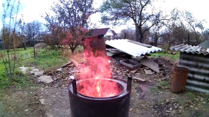 Как сделать бездымную печь для сжигания садового мусора можно, печки, ведра, части, будет, друга, бочке, печкущепочницу, дрова, стальных, дверцы, расчетный, корма, приготовления, кипячения, объемом, быстрого, диаметром, режим, горения