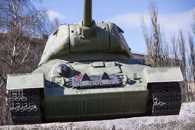 Записки Колорадского Таракана. Радиоактивная рыба как причина разумности украинцев украина