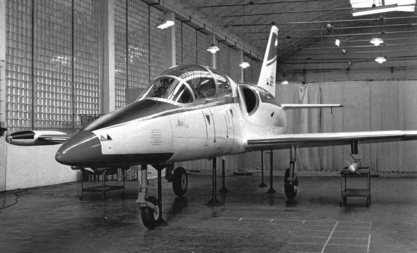 50  . L-39