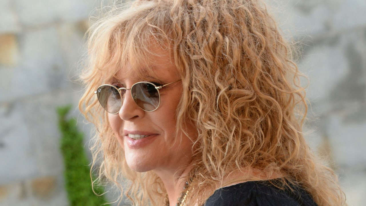 Покинувшая Россию Пугачева не будет выступать на сцене в день рождения