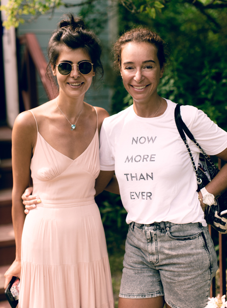 Надежда Оболенцева, Софья Капкова, Вика Газинская и другие на экскурсии в Музее-заповеднике Чехова Надежда Оболенцева, Софья Капкова, Вика Газинская и другие на экскурсии в Музее-заповеднике Чехова Звезды,Новости о звездах