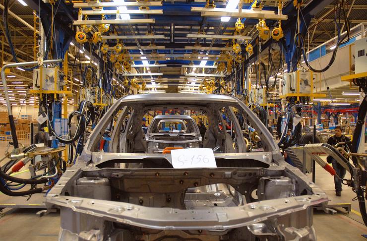 Как автоконцерны «впаривают» нам дешевые машины под видом дорогих авто и мото,автоконцерны