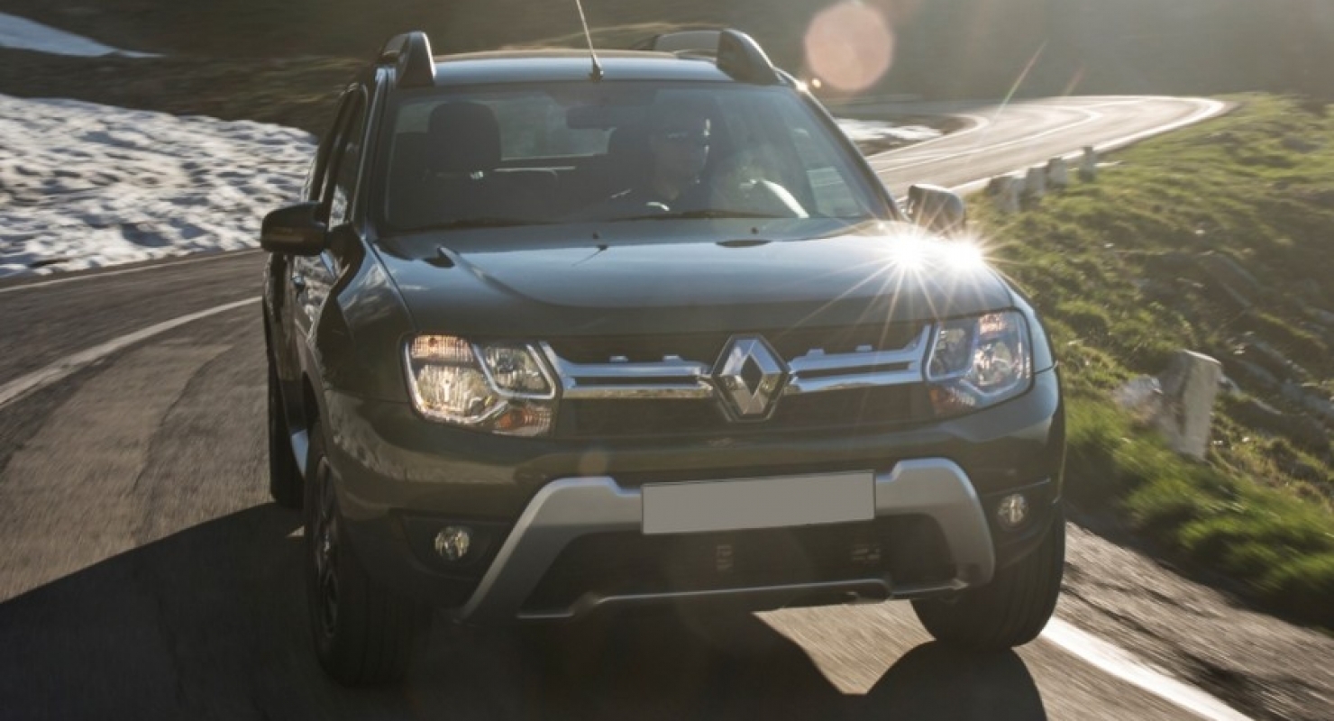 Renault решил обновить устаревший Duster — новый дизайн и системы безопасности Автомобили