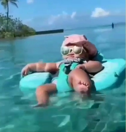 ОТПУСК/КАНИКУЛЫ