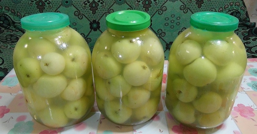 Рецепт моченых яблок на смородиновых листьях по бабушкиному рецепту