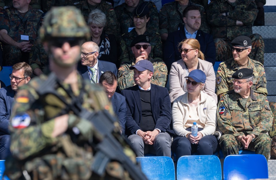 НАТО может оставить свой контингент в Сувалкском коридоре - МИД Белоруссии