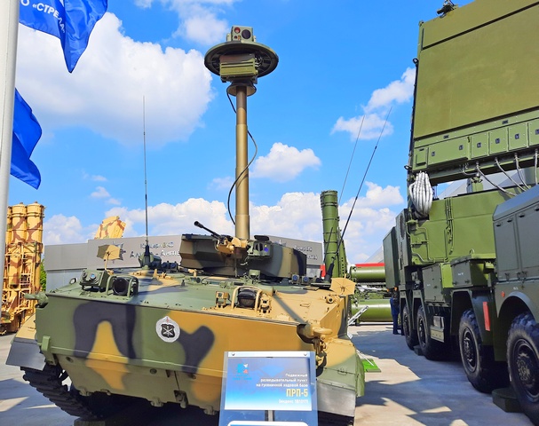 Новейший бронеразведчик ПРП-5 получил беспилотник Т-28