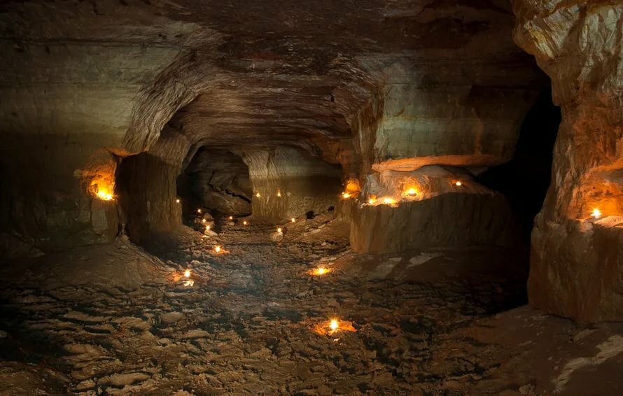 Танечкины пещеры. Подземелье Старой Ладоги. Фото взято из открытых источников.