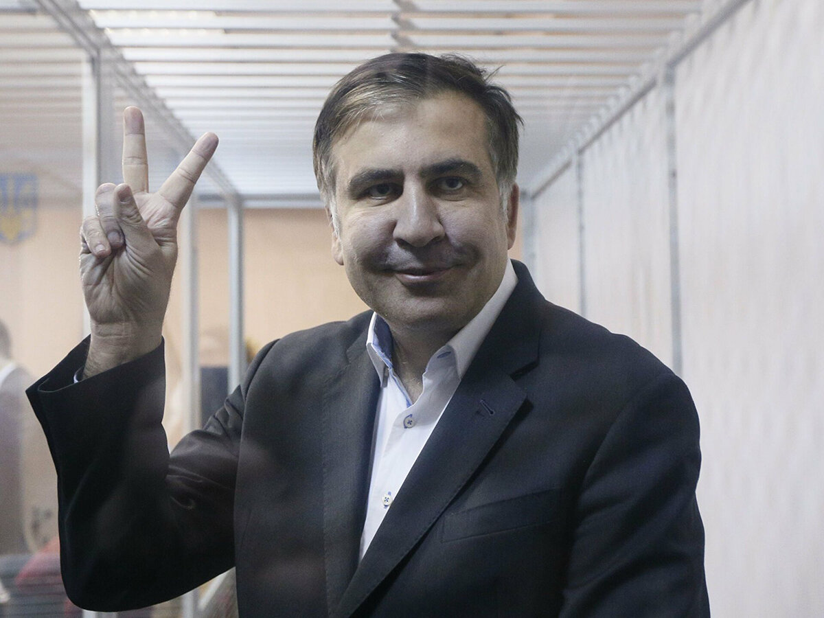 Михаил Саакашвили в суде: куда ушли государственные деньги можно, около, Саакашвили, деньги, узник, бикини, будет, ничего, вообще, Путина, Михаила, Грузии, Ботокс, пришлось, Путину, русские, мучают, радость, такой, картины