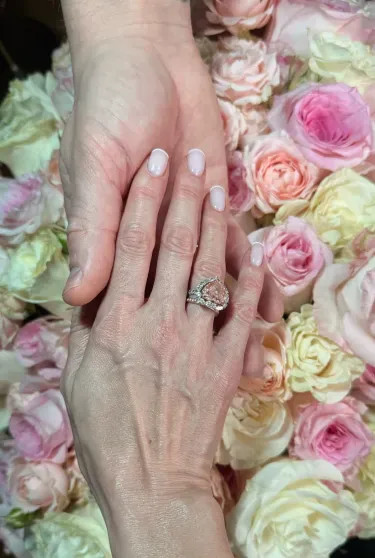 Алексей Воробьёв и Аида Гарифуллина отметили первую годовщину свадьбы Воробьёв, Гарифуллина, певец, ГарифуллинойФото, ГарифуллинаФото, жизнь, супруги, провели, показали, ГарифуллинойАлексей, Алексей, свадьбы, дочерью, прошлых, ЛосАнджелесе, выходные, отношений, 2024гоНедавно, зимой, посетили