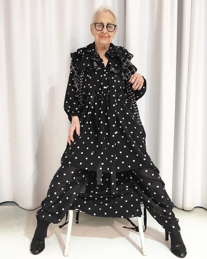 Она просто зашла погладить щенка, а перевернула все стереотипы модельного бизнеса,  став моделью в 95 лет! возраст,Женщины,красота