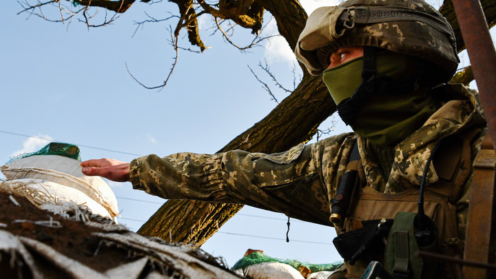 ТЕРАКТ И ВЗРЫВ МАШИНЫ: В ЛУГАНСКЕ НАЧАЛИСЬ ПРОВОКАЦИИ