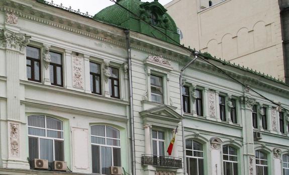 Россия вышлет сотрудника посольства Молдавии в РФ в качестве ответной меры