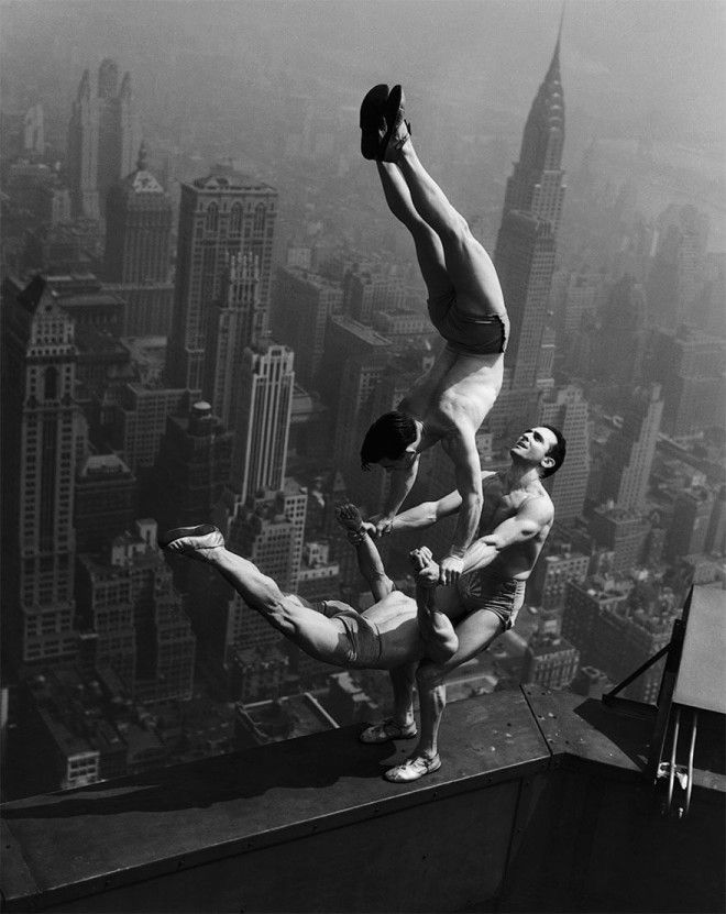 Акробаты на Эмпайр Стейт билдинг 1934