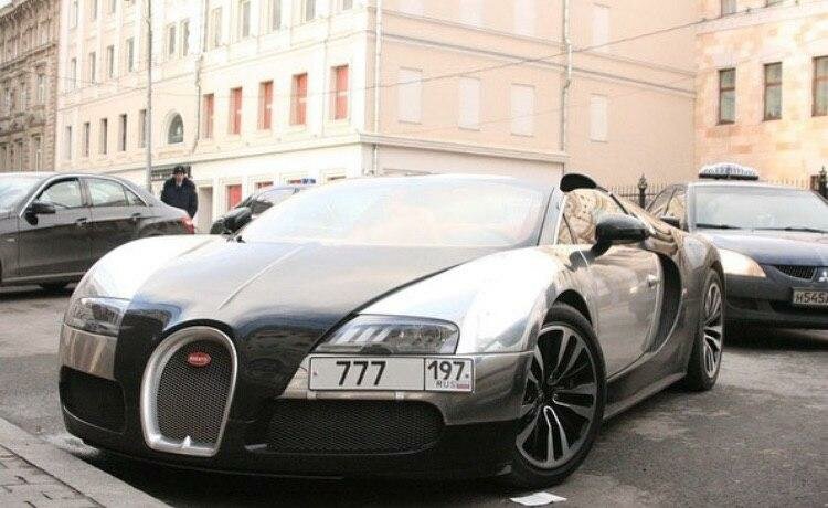 Какие Bugatti Veyron ездят по России?