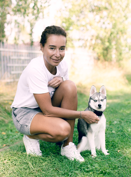 Надежда Оболенцева, Софья Капкова, Вика Газинская и другие на экскурсии в Музее-заповеднике Чехова Надежда Оболенцева, Софья Капкова, Вика Газинская и другие на экскурсии в Музее-заповеднике Чехова Звезды,Новости о звездах