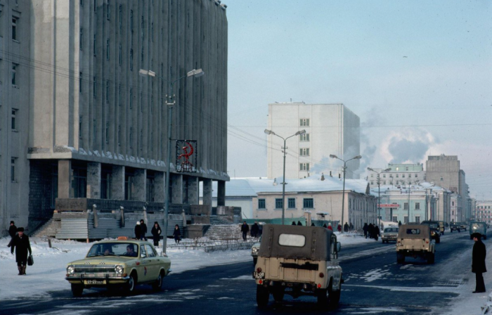 В СССР даже в крупных городах пробок на дорогах в принципе никогда не было / Фото: m.fotostrana.ru