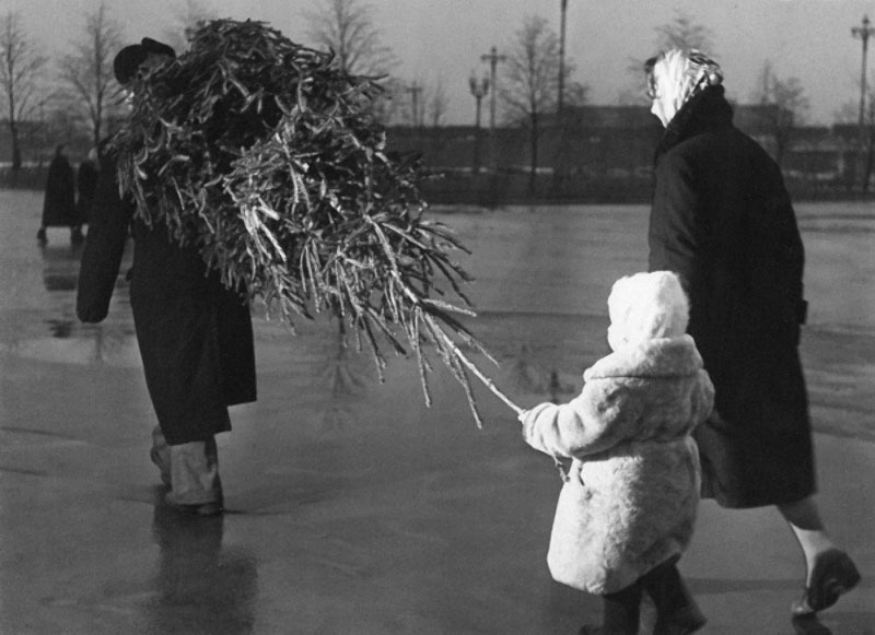 Как встречали Новый год в СССР Новый, считалось, нужно, всего, несколько, стола, новогоднего, мандарины, новогодний, принято, вроде, время, сейчас, можно, очереди, обычно, ктото, праздновали, Нового, тогда